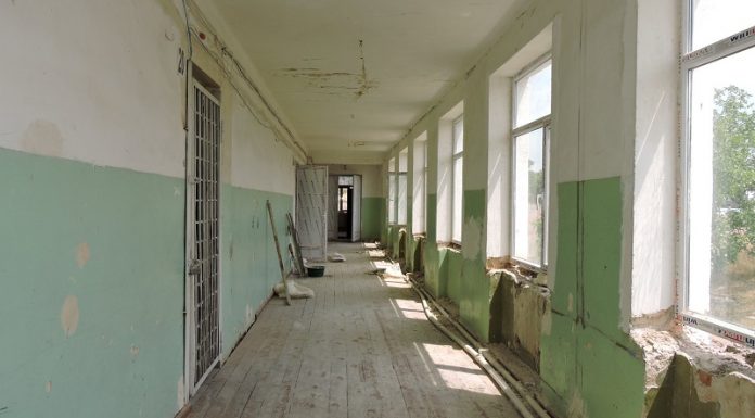 დედოფლისწყაროს სოფელ ხორნაბუჯში 600 მოსწავლეზე გათვლილ სკოლას არემონტებენ