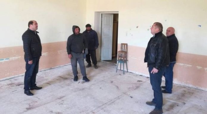 კიდევ ერთი კომპანია ხაშურში, რომელმაც საბავშვო ბაღის მშენებლობა შუა გზაზე მიატოვა