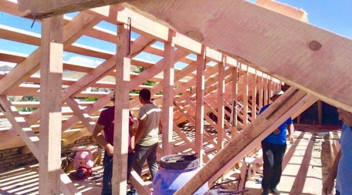 გორის მერია – მე-4 სკოლის სახურავის რეაბილიტაცია სწავლის დაწყებამდე დასრულდება