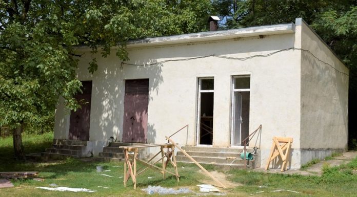 ხარაგაულის 8 სკოლაში სარემონტო სამუშაოები მიმდინარეობს