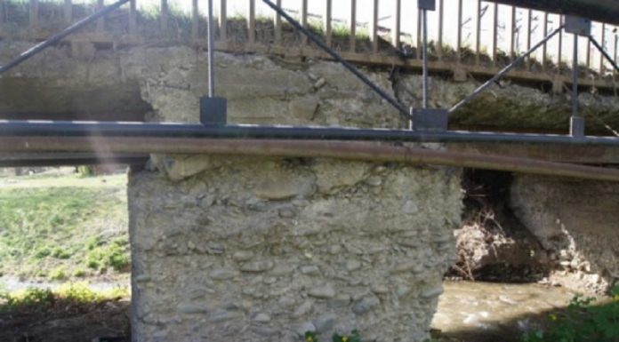 გორში, ტანას ხეობაში, მდინარე ხევზე გადასასვლელი ახალი ხიდის მშენებლობა გადაიდო