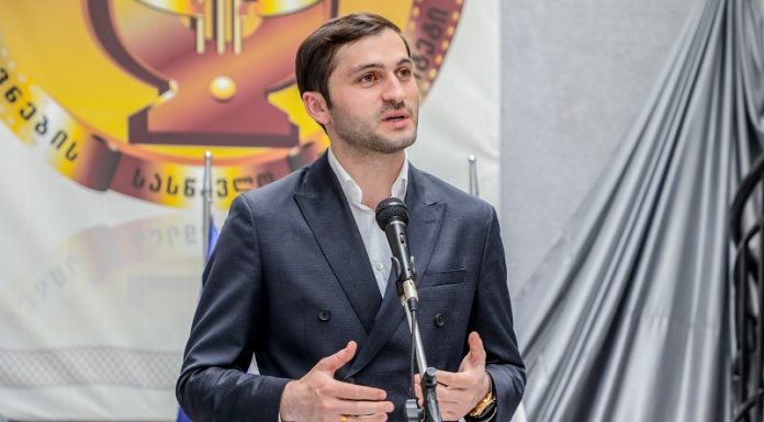 თორნიკე რიჟვაძე – უახლოეს წლებში ბათუმში ყველა ქუჩა იქნება რეაბილიტირებული