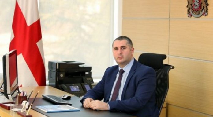 ხუციშვილი: დაქირავებით დასაქმებულები, რომლებმაც სამუშაო ადგილი შეინარჩუნეს, საშემოსავლო გადასახადში კომპენსაციის სახით საგადასახადო შეღავათს მიიღებენ