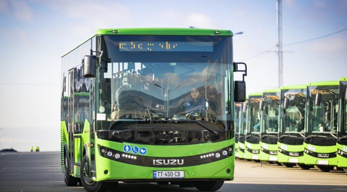 კალაძე: პიკის საათებში ავტობუსებში შეიმჩნეოდა ხალხმრავლობა, შეიძლება დამატებითი გადაწყვეტილებების მიღება მოგვიწიოს