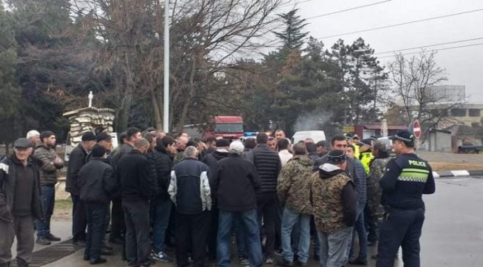 საგარეჯოს სოფელ გიორგიწმინდას მოსახლეობამ აქცია გამართა