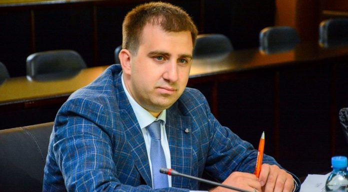 ქუთაისის მერის მოადგილემ თანამდებობა დატოვა