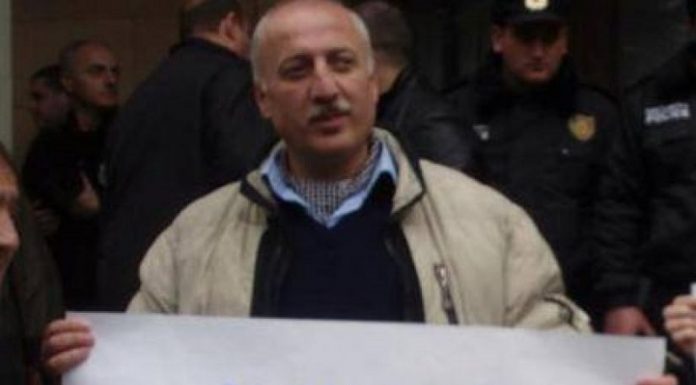 ქუთაისის მერობის კანდიდატი: მითხრეს, რომ რეგისტრირებული ვარ – ყუთს სახლში მომიტანენ. თურმე სად ვბანაობ?