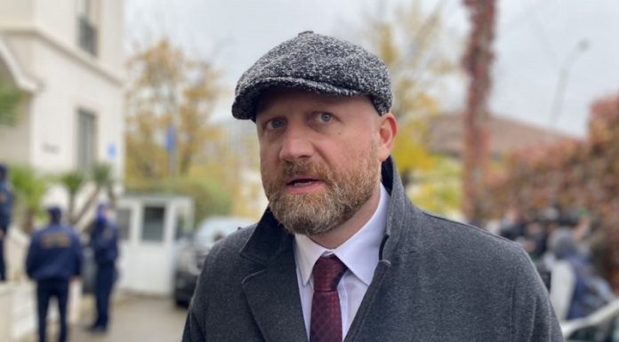 ზურა ჯაფარიძე მისთვის მანდატის არ შეწყვეტას საკონსტიტუციოში ასაჩივრებს