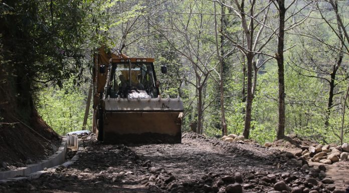 მარნეულის 5 სოფელში გზებს მოხრეშავენ