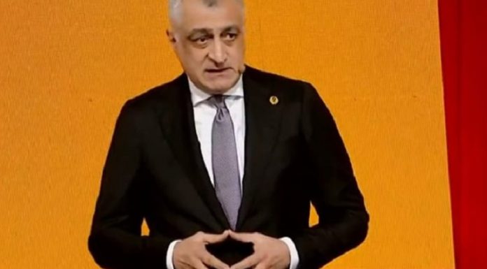 ნიკა მელიას გამარჯვების შემთხვევაში მერის მოადგილე მამუკა ხაზარაძე იქნება